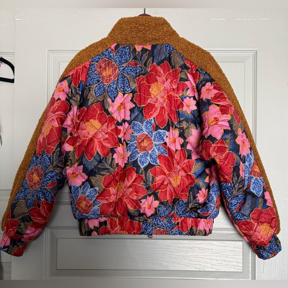 Farm Rio | Toucanfly Reversible Quilted Floral Bouclé Jacket | Sz XS - Picture 5 of 14